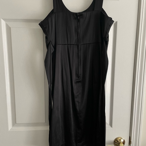 David’s Bridal Black Cocktail Dress - Picture 3 of 4